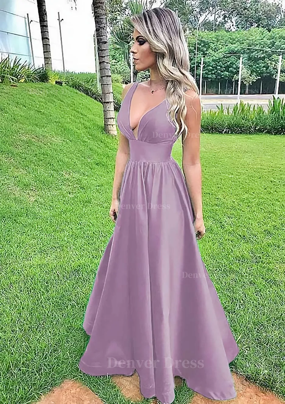 A-line V Neck Sleeveless Long/Floor-Length Satin Prom Dress With Pleated