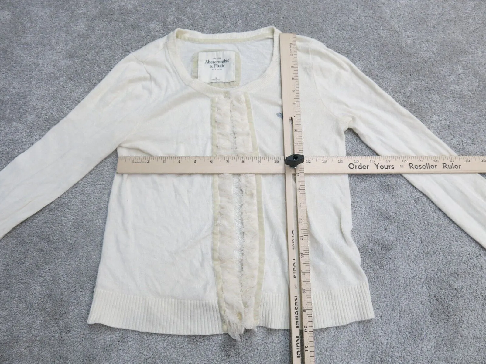 Abercrombie &Fitch Women Cardigan Sweater Front Button Long Sleeves Ivory Size S