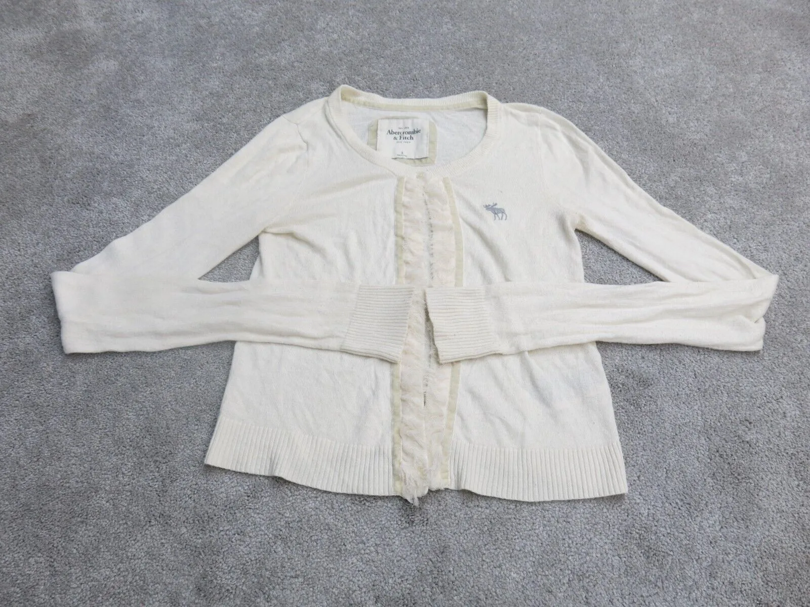 Abercrombie &Fitch Women Cardigan Sweater Front Button Long Sleeves Ivory Size S