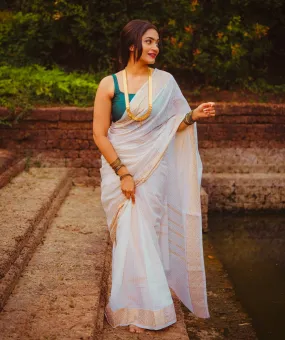 Denouement White Soft Silk Saree With Ratatouille Blouse Piece