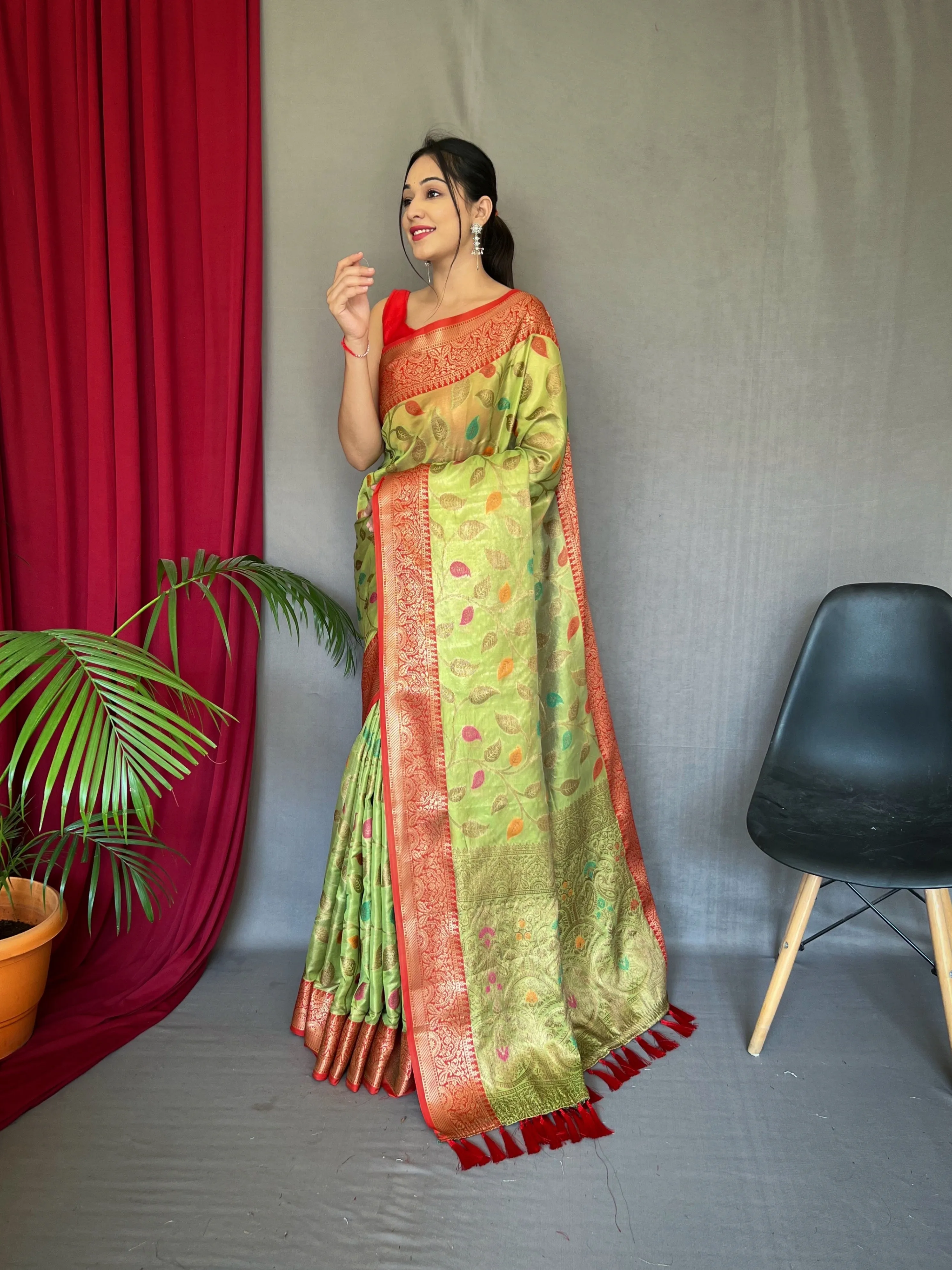 Green Saree in Kanjeevaram Tissue Silk