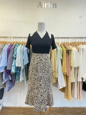 Leopard Midi skirt