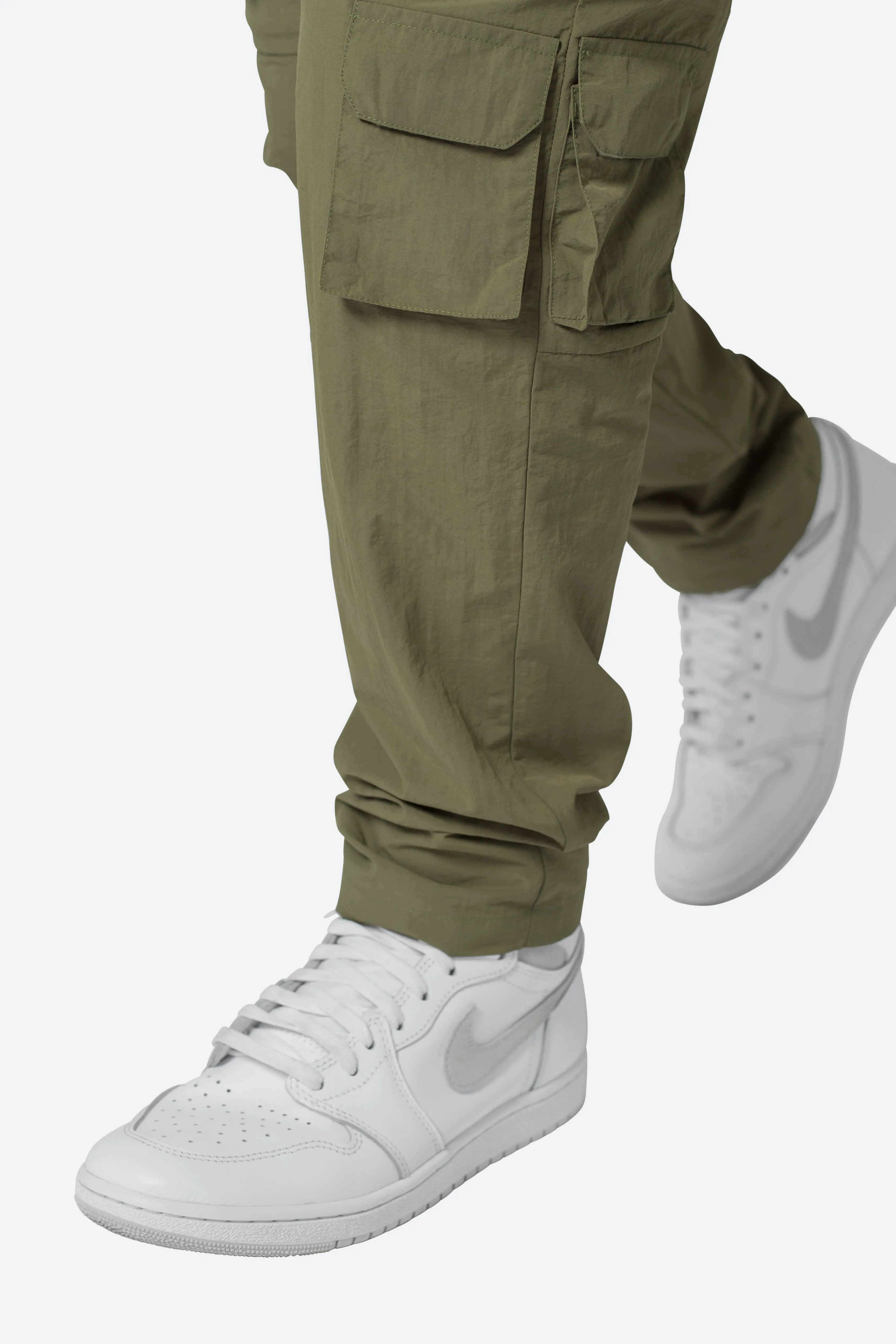 Nylon Cargo Traveler Pants - Olive