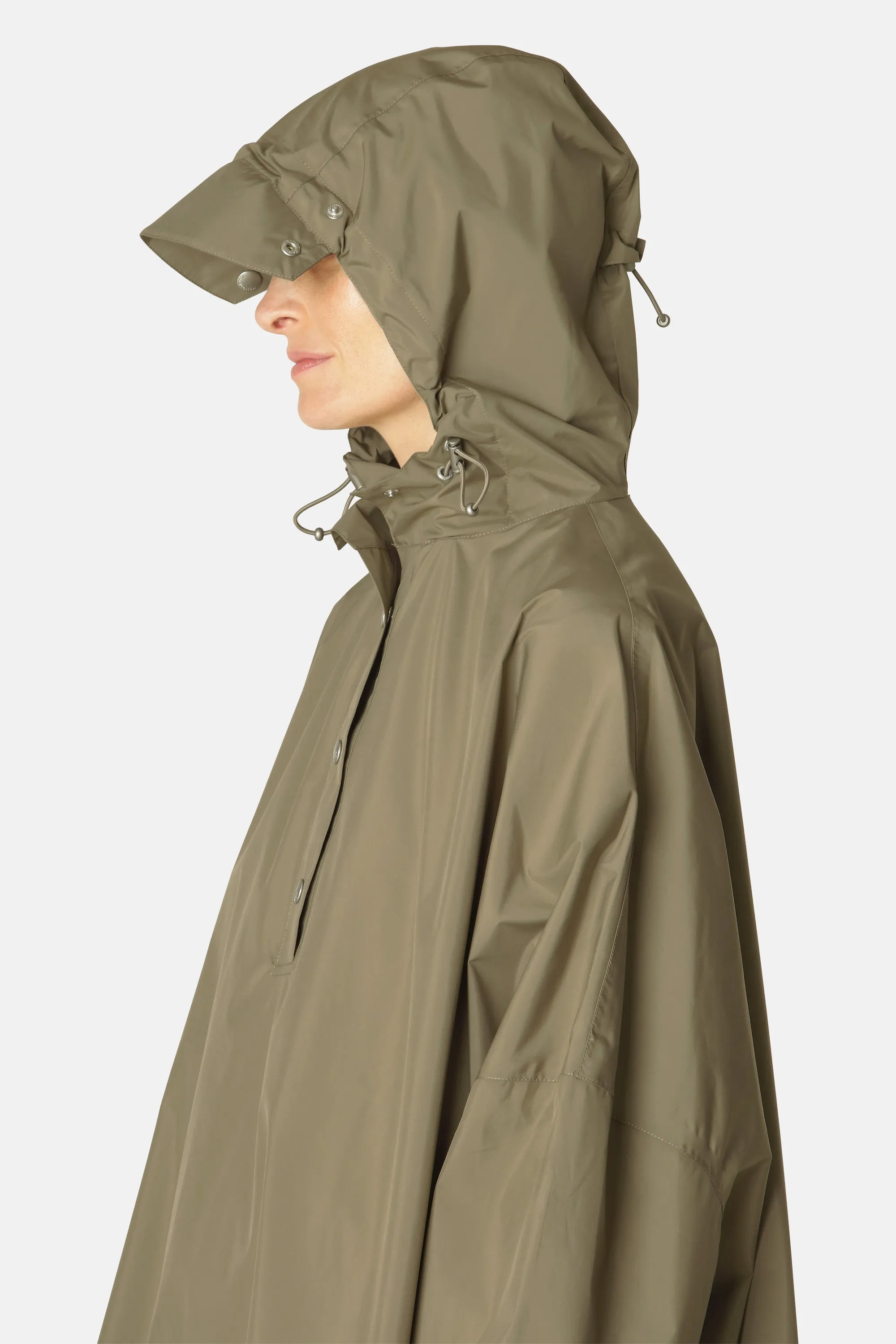 Poncho w. Sleeves - Covert Green