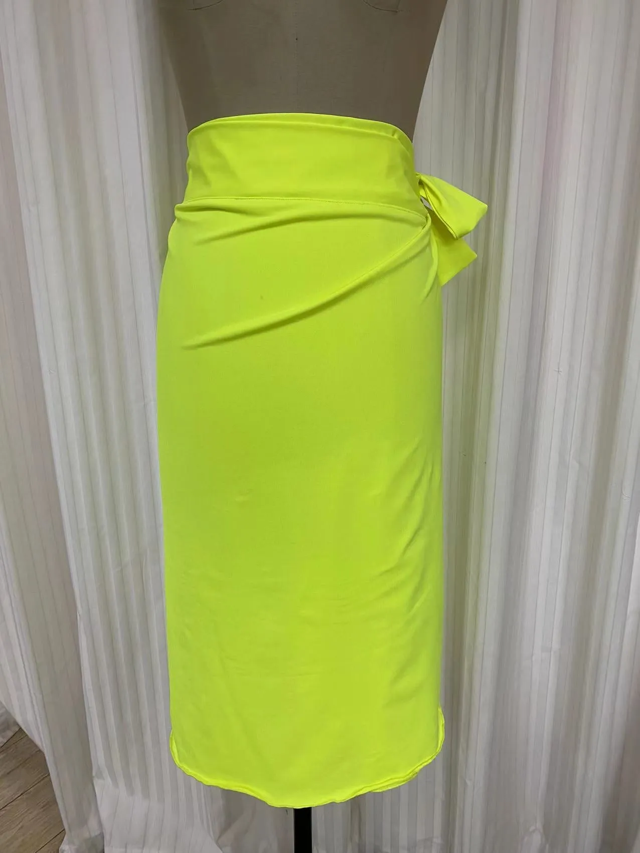 Skirt P2101s Fluo yellow - SWIMWEAR OR RUNNING SKIRT