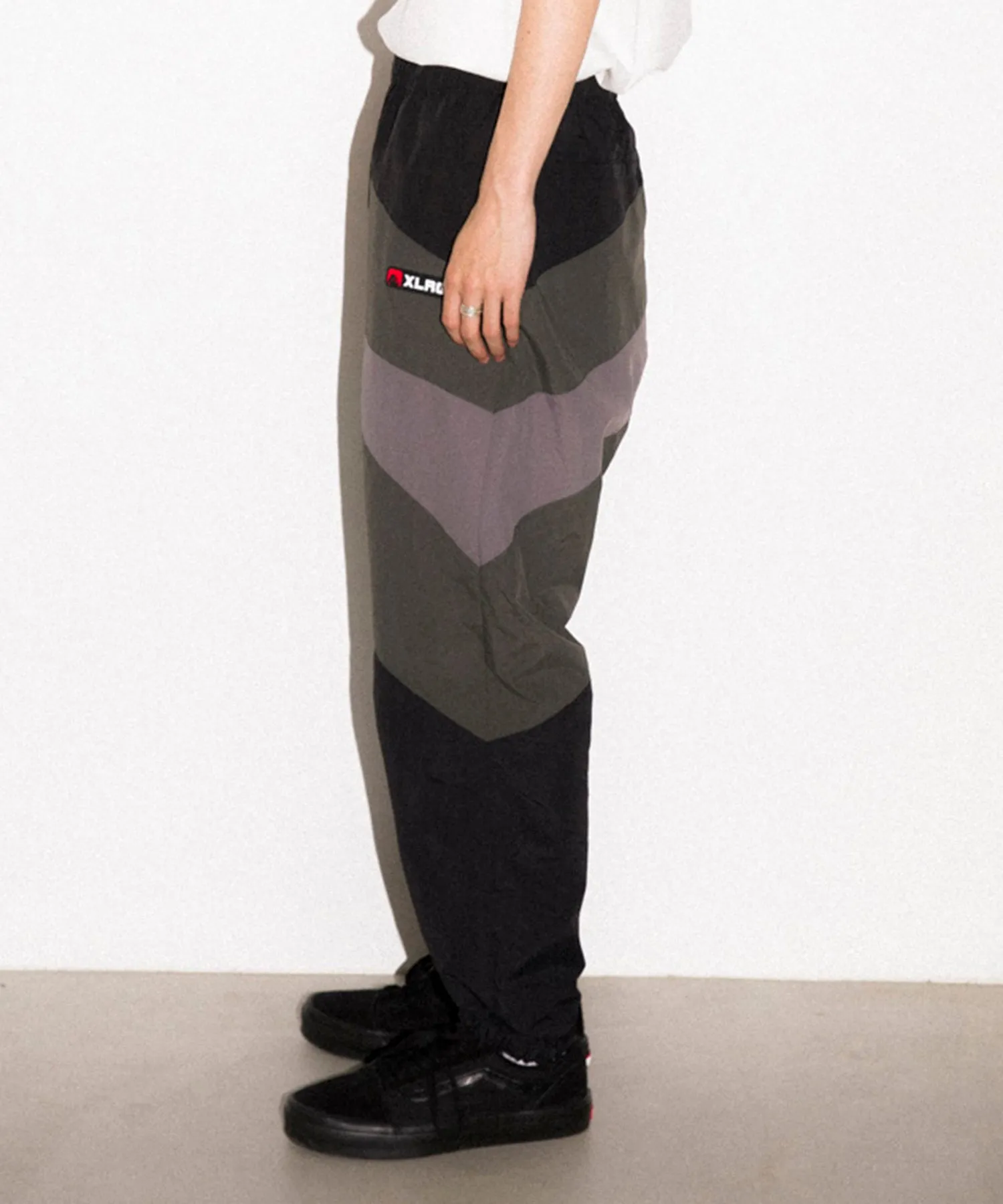 SLASH PANELED NYLON PANT