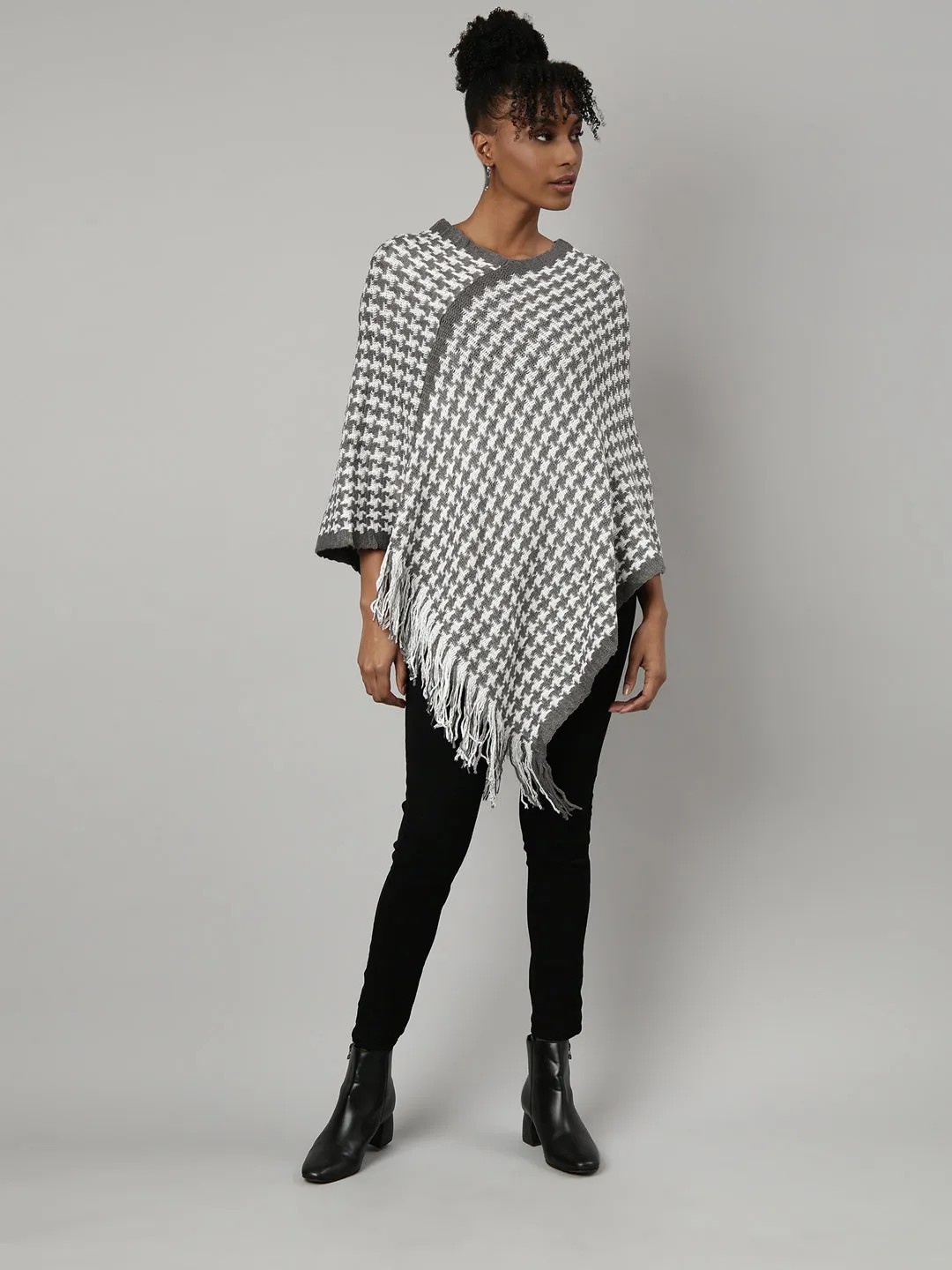 Women Geometric Grey Longline Poncho