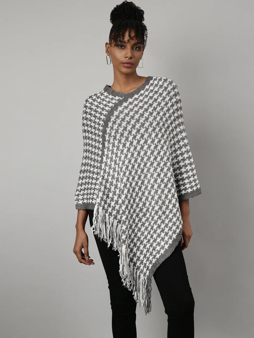 Women Geometric Grey Longline Poncho